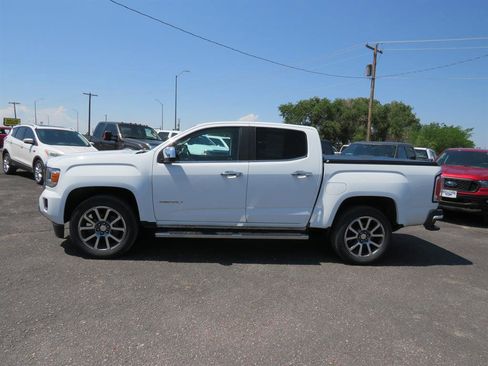 Used 2019 GMC Canyon Denali image 2