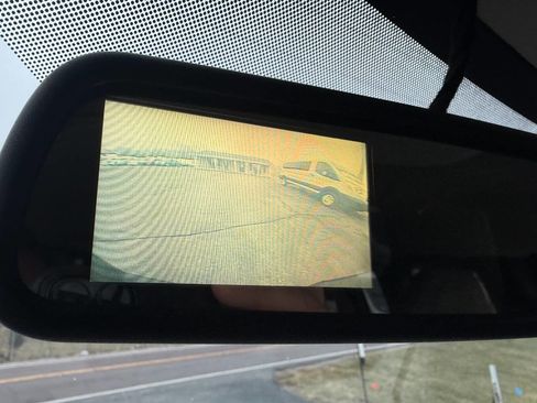 Used 2019 Chevrolet Express 3500 LS image 22