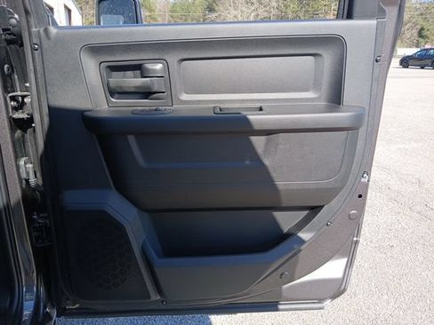 New 2026 RAM 3500 4x4 Crew Cab DRW image 21