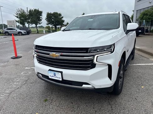 Used 2022 Chevrolet Tahoe LT w/ LT Signature Package AWD/4WD image 11