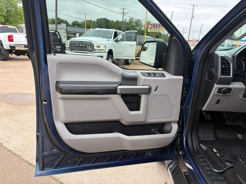 Used 2016 Ford F150 XLT w/ Equipment Group 302A Luxury AWD/4WD image 11