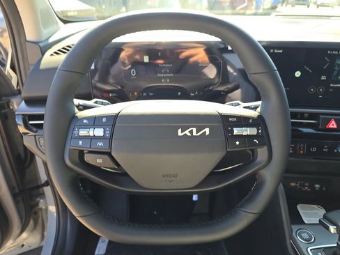 New 2026 Kia Sportage SX FWD image 31
