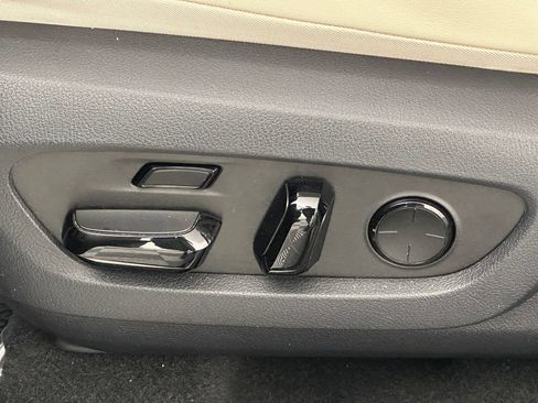Used 2024 Lexus RX 350 w/ Convenience Package AWD/4WD image 43