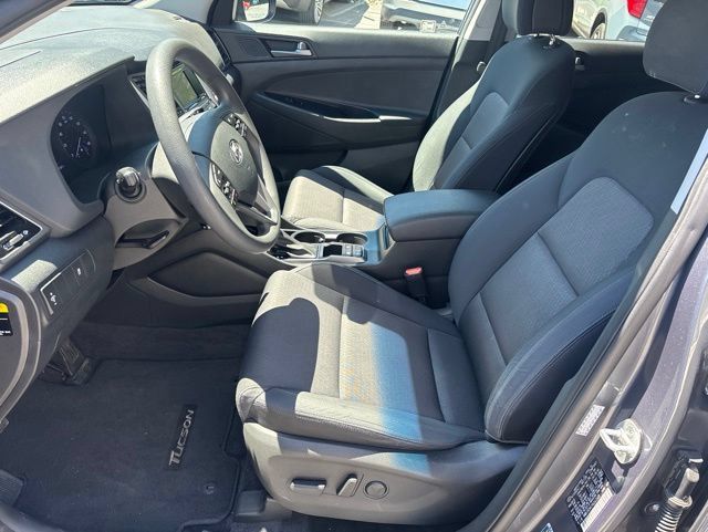Used 2017 Hyundai Tucson SE w/ SE Popular Package 02 AWD/4WD image 13
