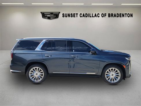 Used 2021 Cadillac Escalade Premium Luxury w/ Driver Assist Tech Package image 3