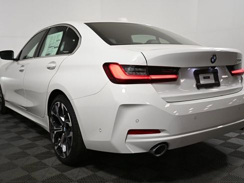 New 2026 BMW 330i Sedan w/ Convenience Package image 9