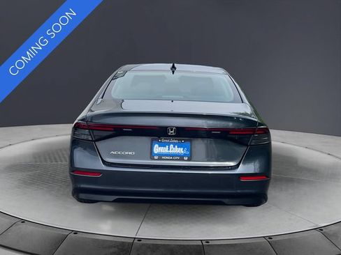 Used 2025 Honda Accord SE image 4