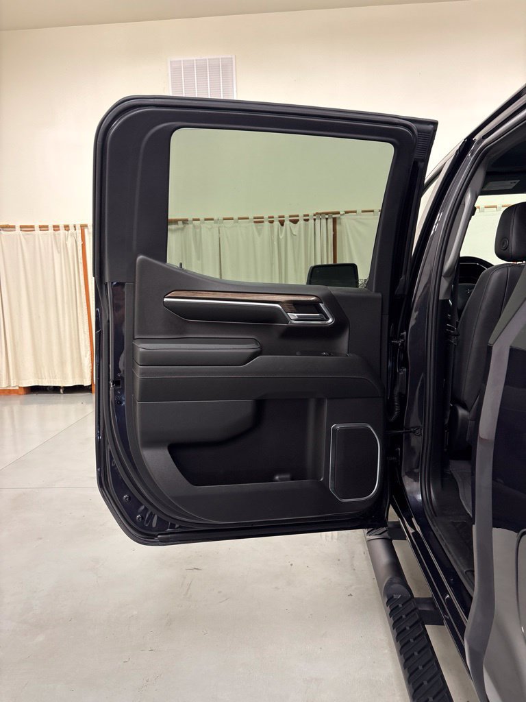 Used 2023 Chevrolet Silverado 1500 RST w/ RST All Star Premium Package AWD/4WD image 23