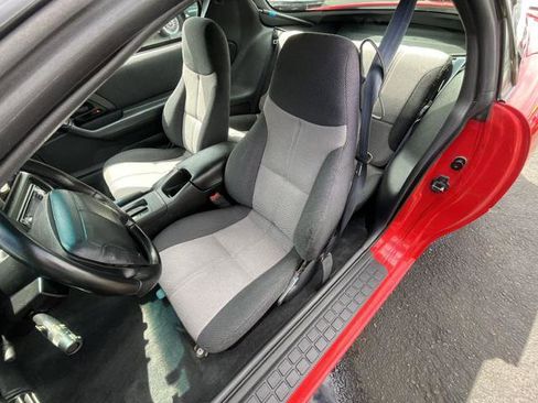 Used 1993 Chevrolet Camaro Z28 RWD image 8