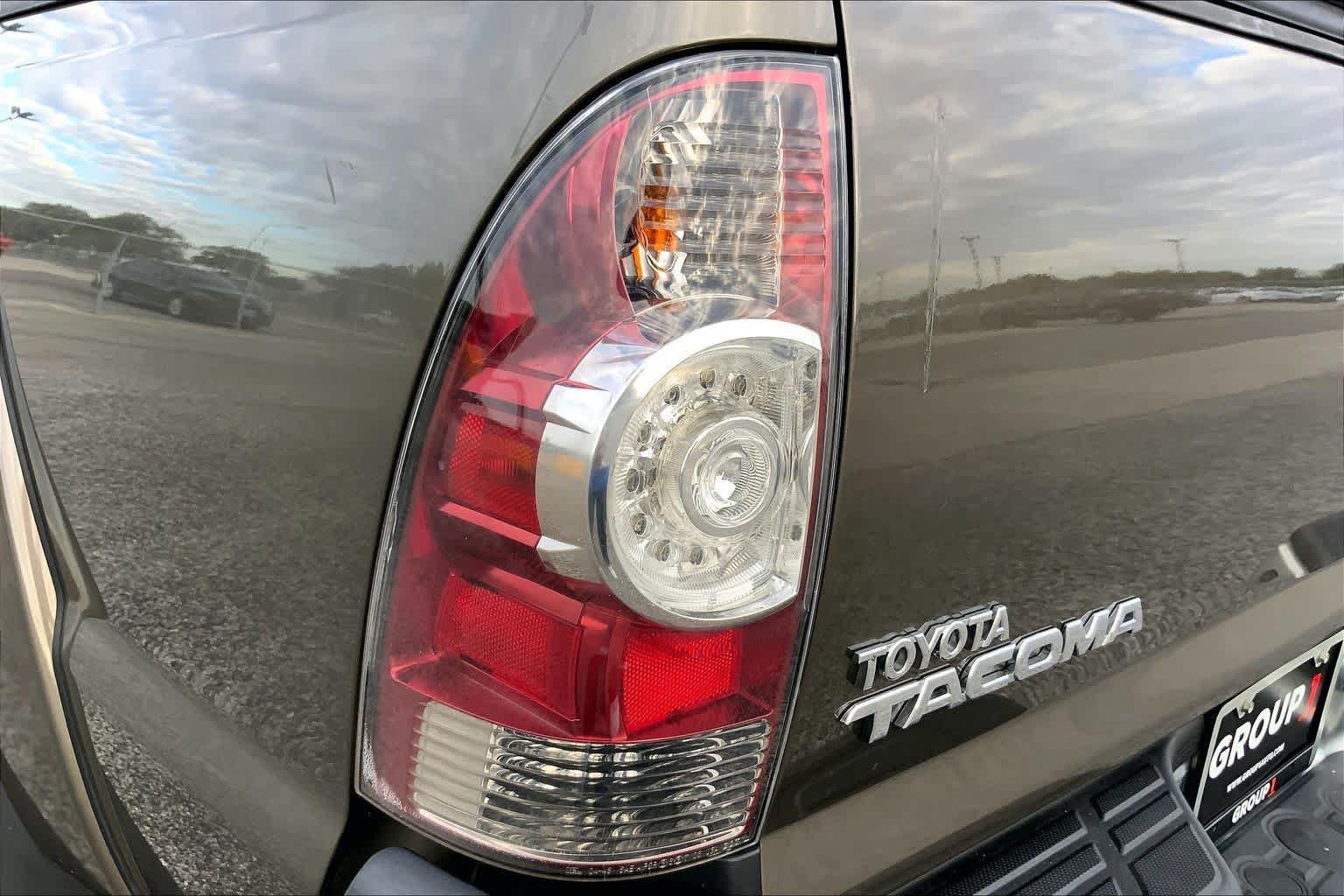 Used 2013 Toyota Tacoma PreRunner w/ SR5 Pkg RWD image 27