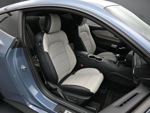 Certified 2025 Ford Mustang GT Premium RWD image 31