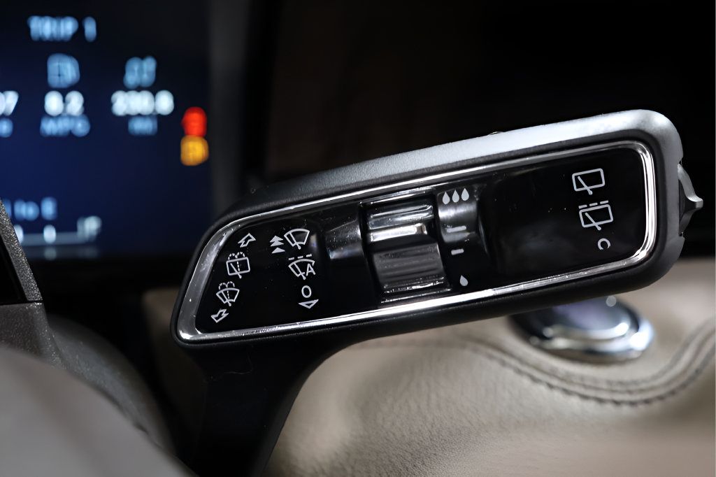 Used 2022 Lincoln Navigator Reserve AWD/4WD image 19