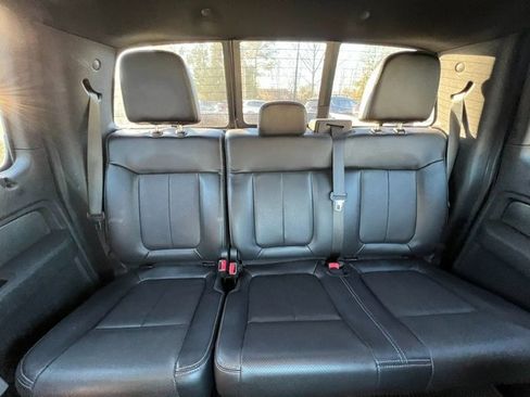 Used 2014 Ford F150 FX4 w/ Equipment Group 402A Luxury image 12