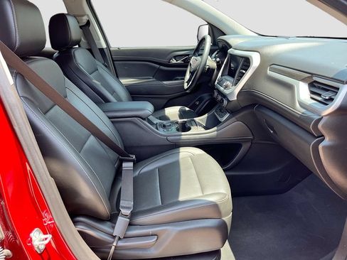 Used 2023 GMC Acadia SLT FWD image 31