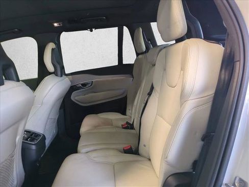 Used 2021 Volvo XC90 T6 R-Design w/ Advanced Package AWD/4WD image 21