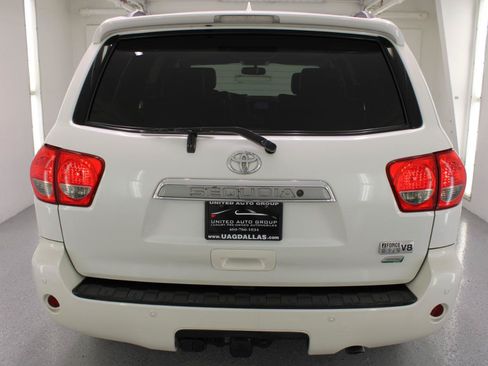 Used 2012 Toyota Sequoia Platinum AWD/4WD image 9