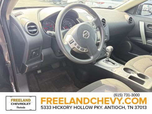 Used 2012 Nissan Rogue SV w/ Premium Pkg FWD image 26
