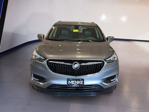 Used 2019 Buick Enclave Essence AWD/4WD image 2