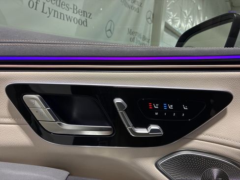 Used 2025 Mercedes-Benz EQS 450+ 4MATIC SUV image 7