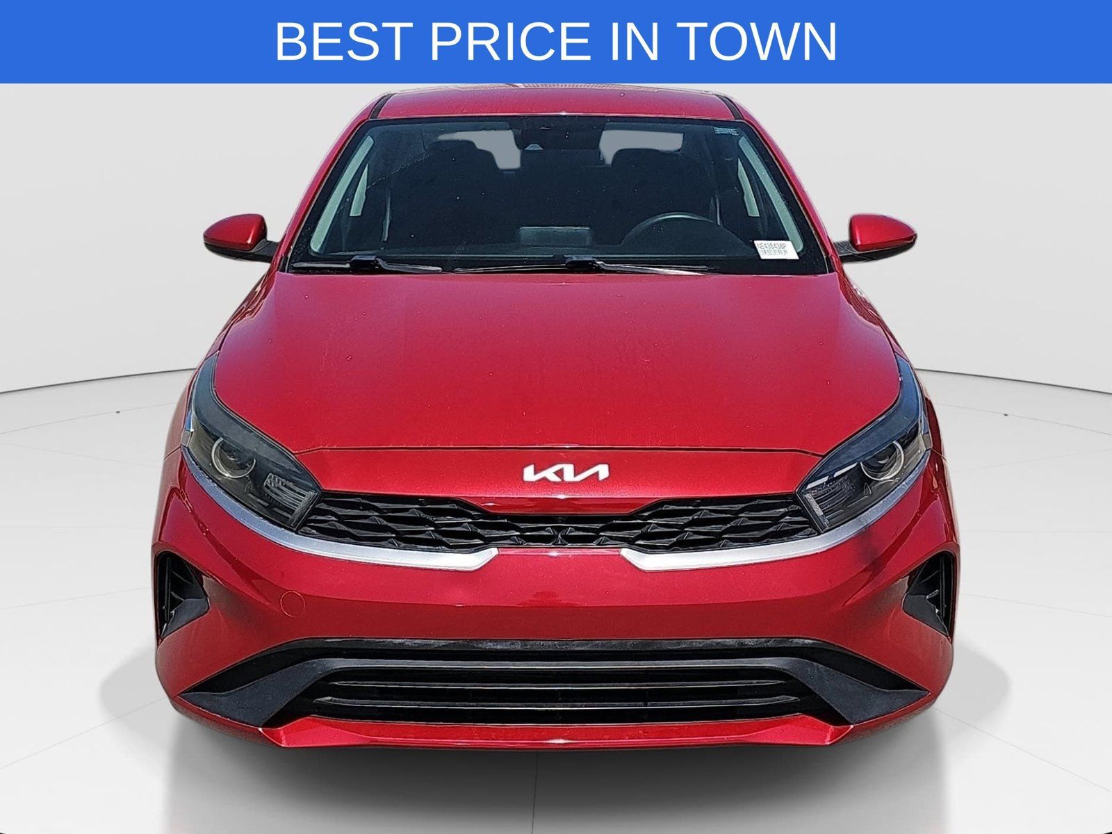 Used 2022 Kia Forte LXS FWD image 2