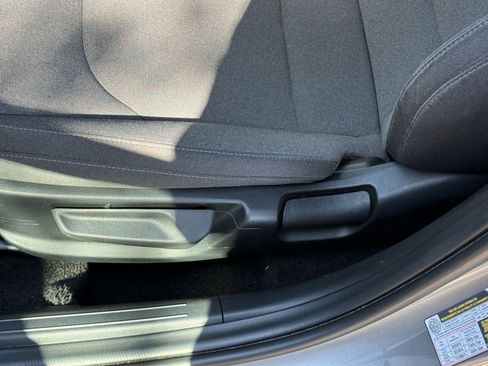 Used 2025 Kia K4 LXS image 22