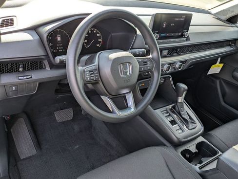 Certified 2025 Honda CR-V EX image 4