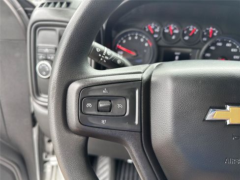 Used 2021 Chevrolet Silverado 1500 Custom RWD image 21