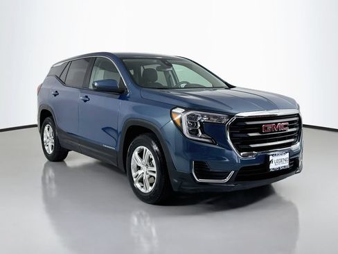 Used 2024 GMC Terrain SLE AWD/4WD image 4