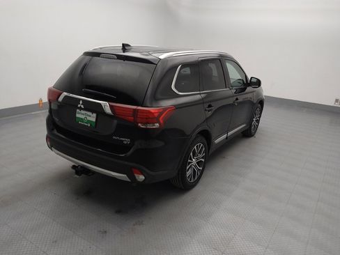 Used 2017 Mitsubishi Outlander GT image 9