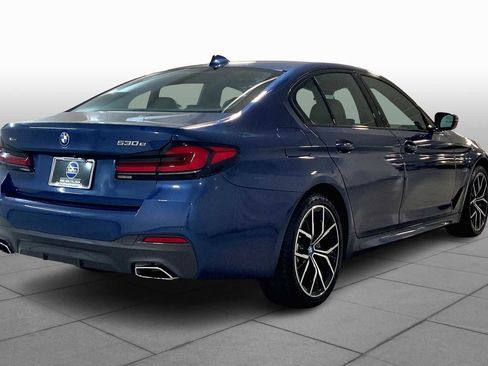 Used 2023 BMW 530e xDrive w/ Executive Package image 12