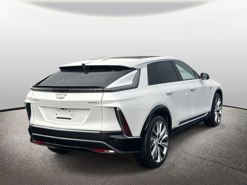Certified 2024 Cadillac Lyriq Luxury w/ LPO, Floor Liner Package image 25