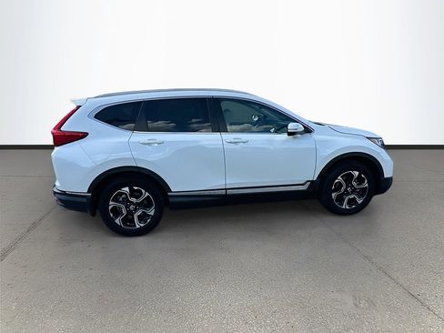Used 2018 Honda CR-V Touring image 8