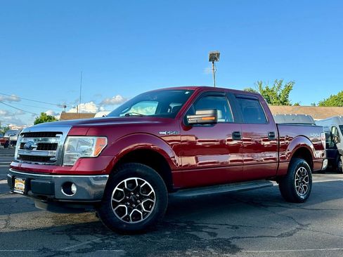 Used 2014 Ford F150 XLT w/ XLT Convenience Package image 2