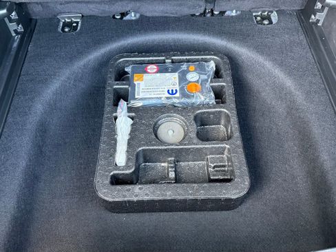 Used 2022 Jeep Compass High Altitude image 28