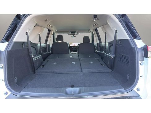 New 2026 Nissan Pathfinder SV AWD/4WD image 14