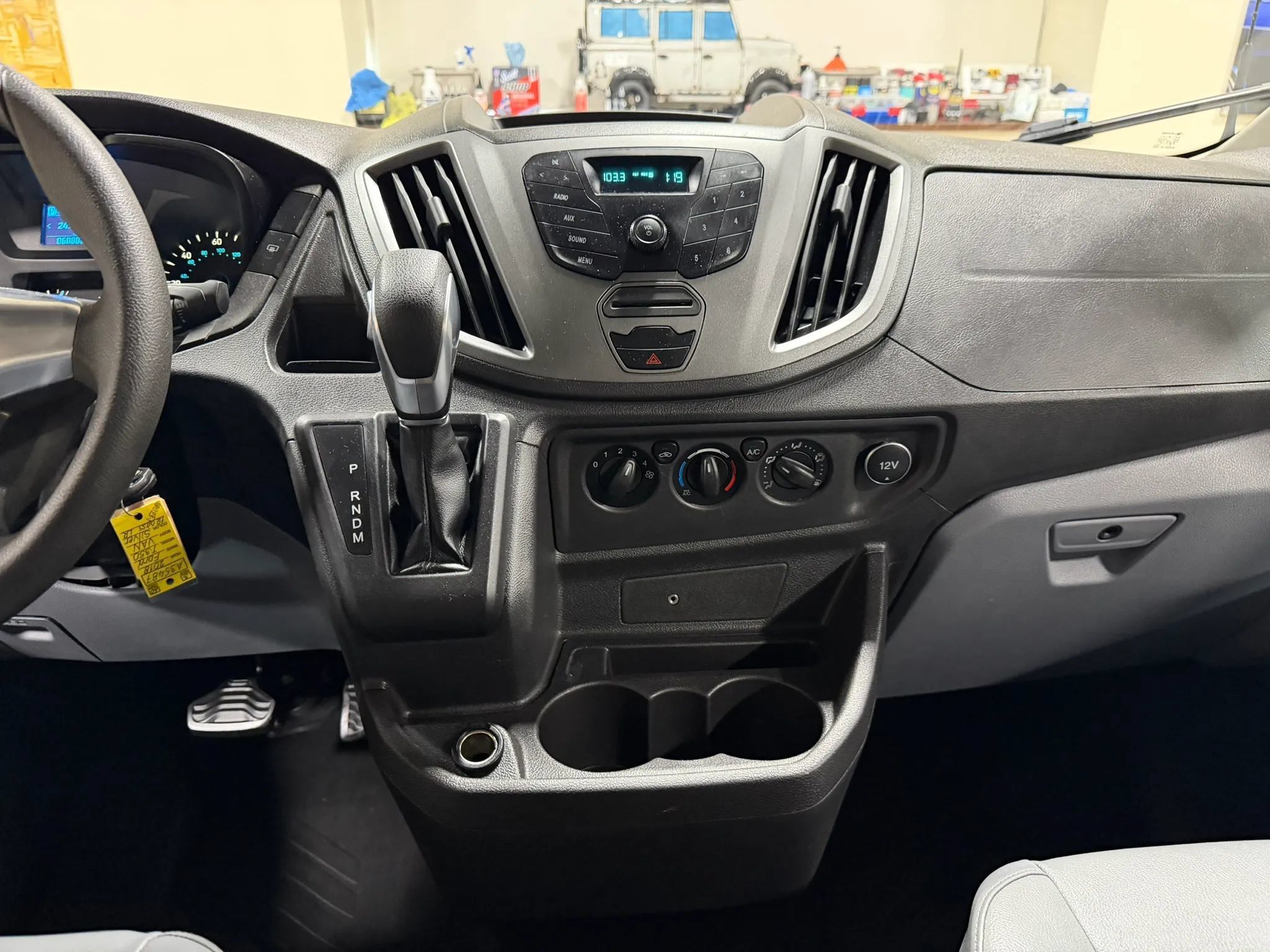 Used 2018 Ford Transit 350 XL RWD image 43