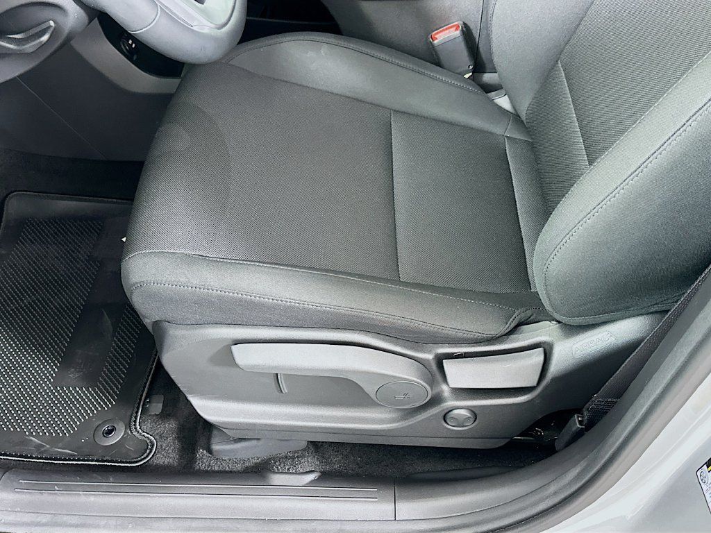 Certified 2026 Hyundai Santa Fe SE FWD image 19