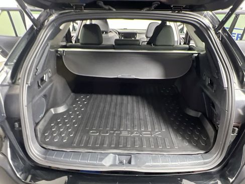 Used 2025 Subaru Outback Onyx Edition image 26