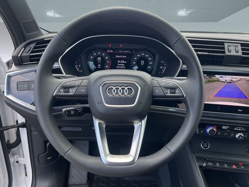 New 2025 Audi Q3 2.0T Premium image 16