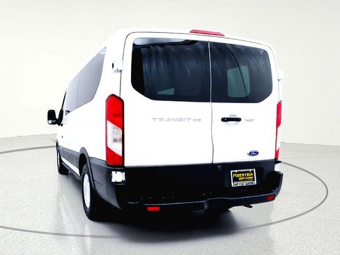 Used 2019 Ford Transit 150 XLT image 9