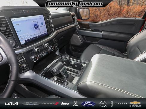 Used 2022 Ford F150 Lariat w/ Max Trailer Tow Package image 20