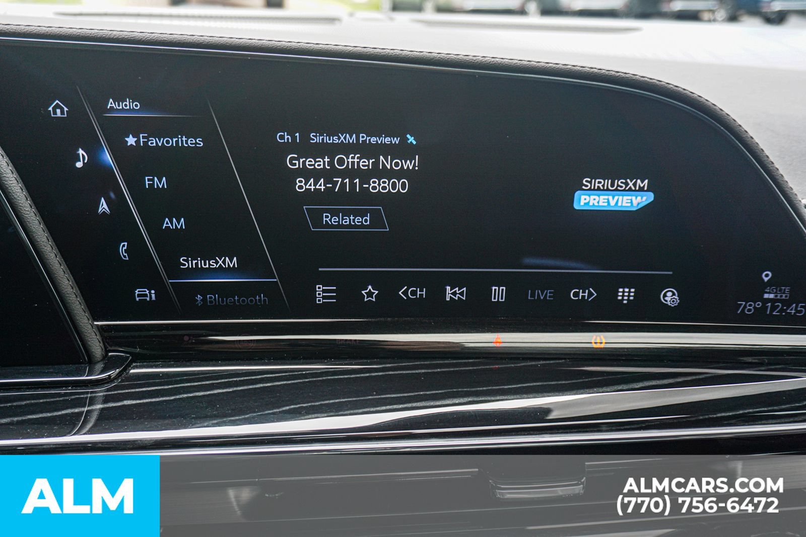 Used 2023 Cadillac Escalade ESV Sport w/ LPO, ONYX Package AWD/4WD image 42