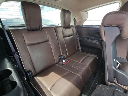 Used 2019 INFINITI QX60 Luxe w/ Essential Package image 13