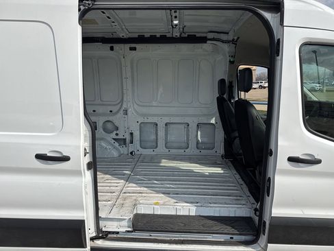 Certified 2023 Ford Transit 250 Medium Roof image 10