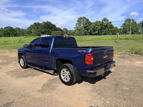 Used 2017 Chevrolet Silverado 1500 LT w/ All Star Edition AWD/4WD image 3