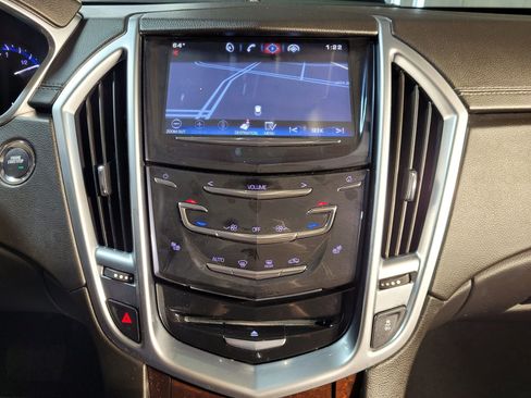 Used 2015 Cadillac SRX Luxury w/ Driver Awareness Package image 28