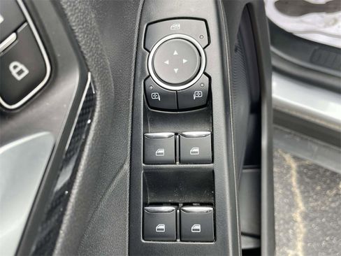 Certified 2023 Ford Escape ST-Line image 16