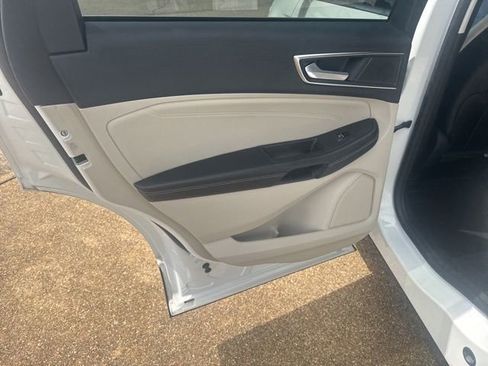 Used 2022 Ford Edge Titanium w/ Cargo Accessory Package AWD/4WD image 15