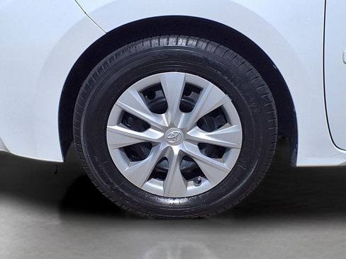 Used 2014 Toyota Corolla L w/ Body Protection Package FWD image 9