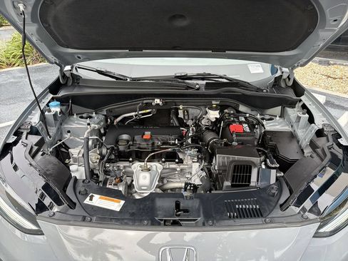 Certified 2025 Honda HR-V Sport image 41